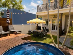 • Tarpon River House • Heat Optional Pool - Image 5