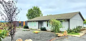 Newly Updated House on Huge Land - Image 5