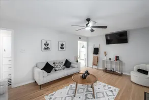 Modern Urban Boho Stay - Image 4