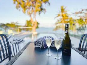 Bella Luna Beach Front 2 bed - Image 5