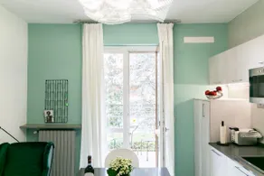 Green apartment at the Rotonda with garage - Image 3