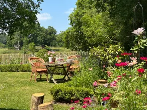 Oak Crest, 2 bedrooms, log fire, scenic views near Chapel Down - Image 2