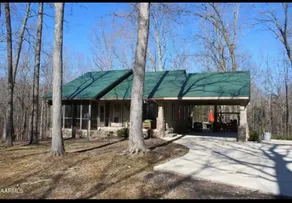 Dale Hollow Lake Moosehead Lodge - Image 3