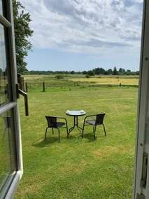 Quiet rural setting - Image 3