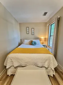 Wildwood Cottage, Hot Tub, Pets - Image 3