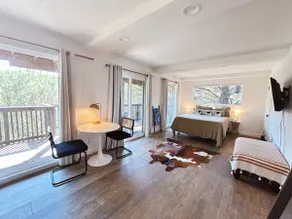 Sausalito Sanctuary • Serene with Headland views - Image 2
