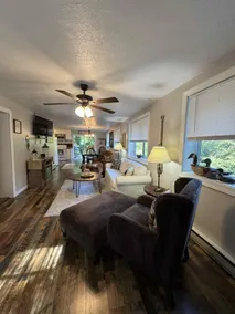 Secluded Leesville Lakehouse, Hot tub, Pets, Wifi - Image 4