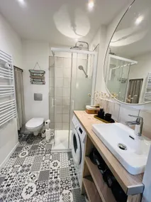Cozy 2-room apartment – right in the heart of Dijon - Image 4