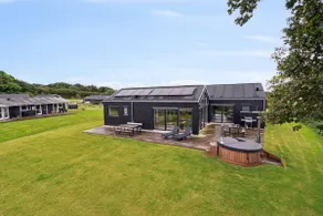 Casa con sauna, giardino e idromassaggio | Vista sul campo da golf - Image 2