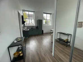 Charming apartment with large terrace. - Image 2
