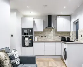 Unique Bungalow - Sleeps up to 4 - Image 2