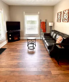 Pet Friendly close to Downtown and Fountain Square - Image 2