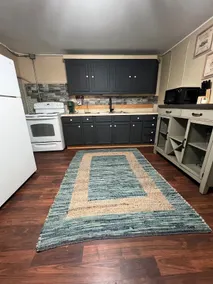 Downtown Batavia cozy 1 bed/1 Bath Apartment - Image 4
