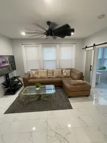 Newly Remodeled Great Amenities - Image 3