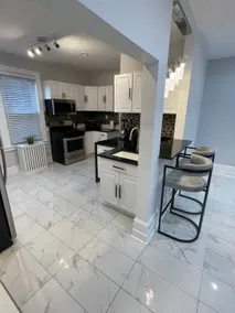 Newly Remodeled Great Amenities - Image 5