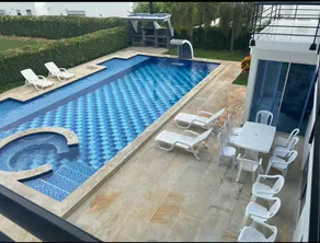 Spectacular Girardot - Image 2