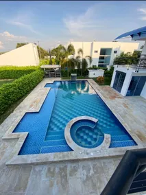 Spectacular Girardot - Image 4