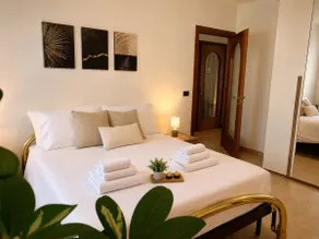 Independent apartment with parking-Mirafiori - Image 3