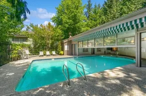 Incredible Downtown Bellevue 2BD 2BA Condo - Image 2