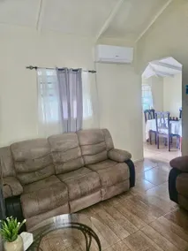 Ocean View Apartment - Image 2