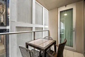 Swainson at Embassy - Image 5