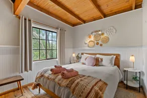 Romantic Tricklebeck Spa Cottage - Image 3