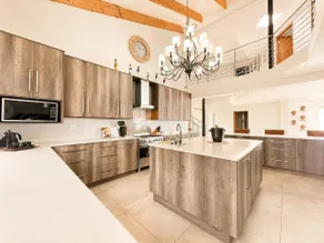 Coastal Elegance - Image 3