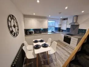 Over Torrs Cottage - Image 3