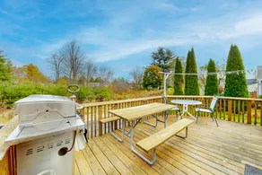 1BR dog-friendly nautical home with patio & W/D - Image 3