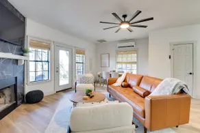 Modern Graford Cabin: Walk to Possum Kingdom Lake! - Image 5