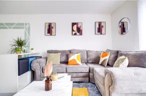 Beautiful Birmingham apartment - Image 5