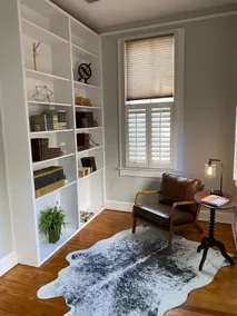 Entire Historic Home in Walkable Riverside - Image 5