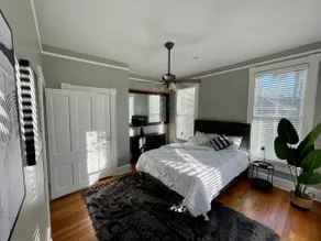 Entire Historic Home in Walkable Riverside - Image 4