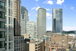 Spacious 2BR 2BA Condo |Boston Downtown - Image 5