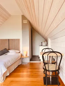 Chalet with countryside view - Image 3