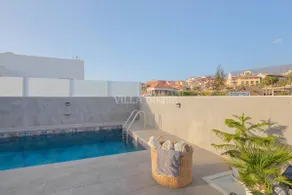 Contemporary El Duque villa with pool - Image 2