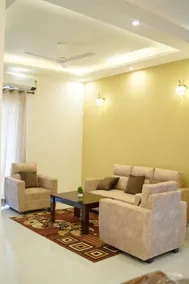 Harmony Haven - Luxurious 3 BHK Haven for All - Image 5