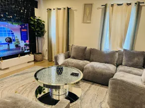 Modern Downtown Escape Allentown/ Full Apartment - Image 2