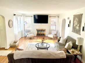 The State House - Historic 1940s Home · Sleeps 10 - Image 3
