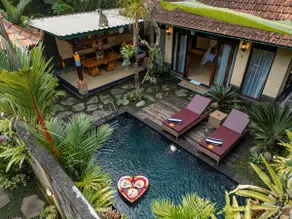 1-BR Private Villa in Ubud with Traditional Style - Image 2