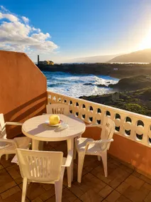 Relax Penthouse Sea and Mountain Views Sunrise - Image 4
