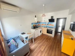 Comfy apartment in the heart of Varna - Image 3
