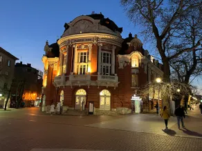Comfy apartment in the heart of Varna - Image 2