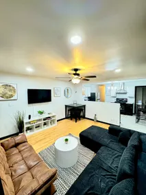 Luxury 2BR Near Airport & Downtown – Sleeps 6! - Image 3