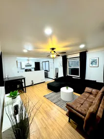 Luxury 2BR Near Airport & Downtown – Sleeps 6! - Image 4