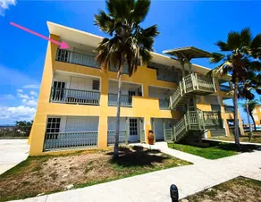 Stunning Beachfront View - 2BR/2BA, Pool, King Bed - Image 5