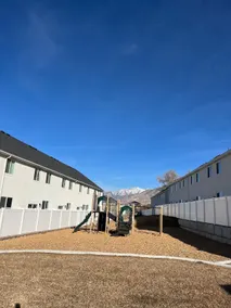 Full Kitchen, Playground, Lots Extra! - Image 2