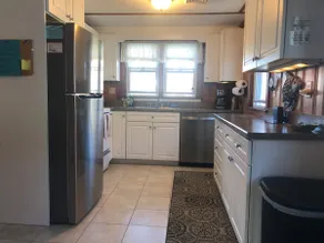 Classic Beach House - Image 5