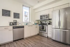 2BR | Gym | Mercer Island | Sophari Isle D - Image 5