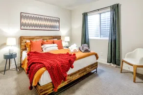 Ski Hub! Walkable Cozy Suite in Holladay - Image 2